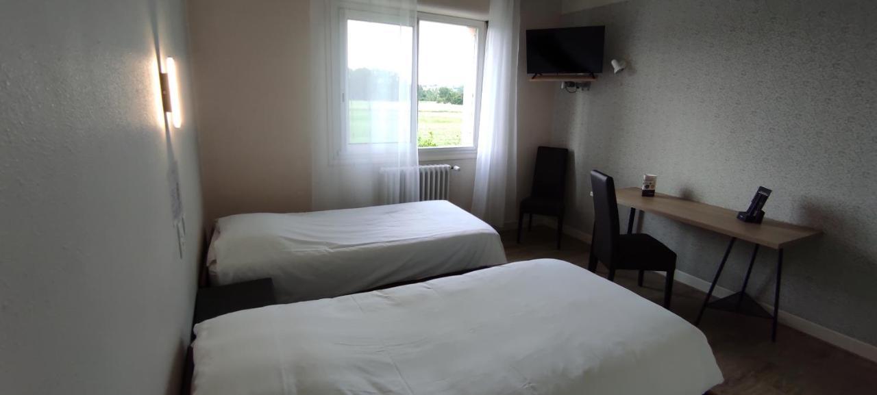Hostellerie Du Parc Labarthe-Inard Luaran gambar