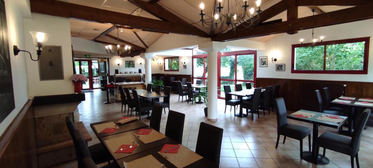 Hostellerie Du Parc Labarthe-Inard Luaran gambar