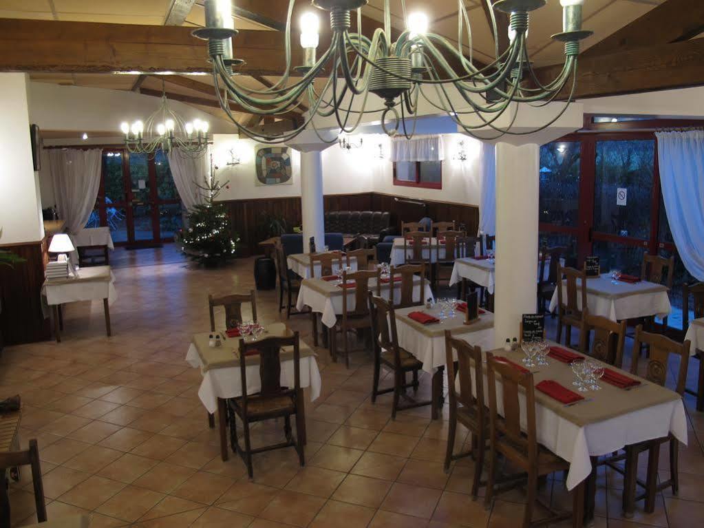 Hostellerie Du Parc Labarthe-Inard Luaran gambar