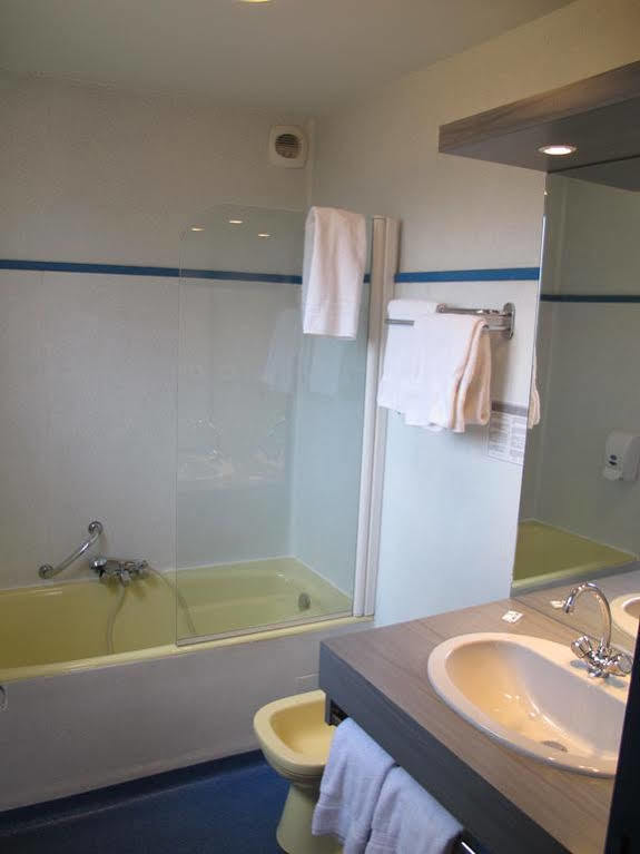Hostellerie Du Parc Labarthe-Inard Luaran gambar